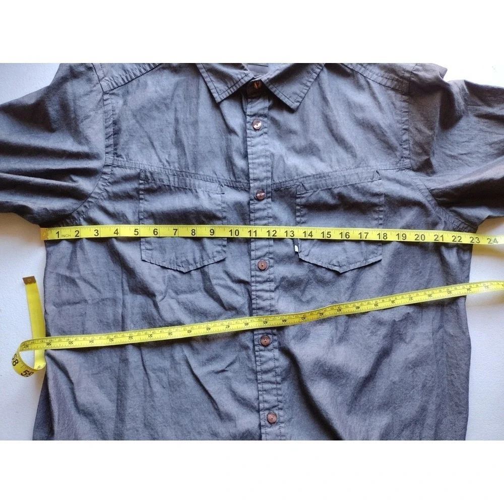 The North Face Mens Short Sleeve Button Up‎ Shirt Gray Size L